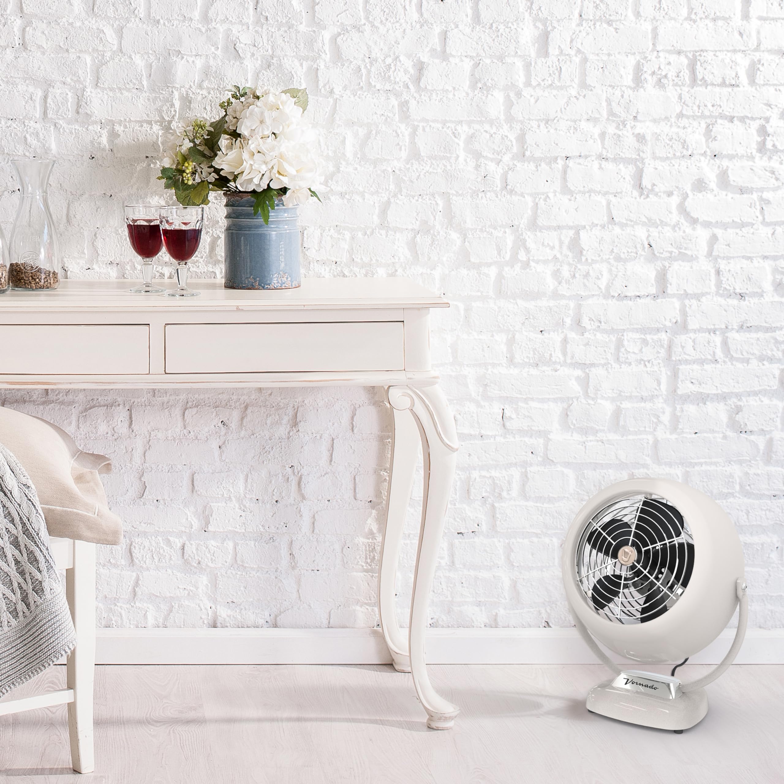 VFAN Vintage Whole Room Air Circulator - Image 7